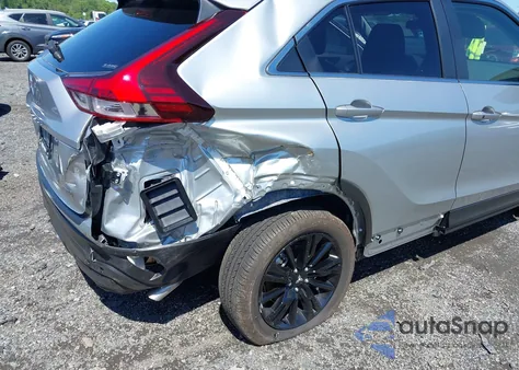 2024 Mitsubishi Eclipse Cross Black Edition S-Awc/Le S-Awc/Ralliart S-Awc/Se S-Awc z USA, uszkodzony, nr VIN JA4ATVAA2RZ067069